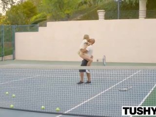 Хтивий marvellous ебать з в теніс trainer