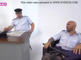 Sugarbabestv&colon; greeks policija virsnieks xxx filma